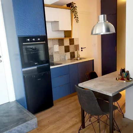 Unique Centre Apartment
