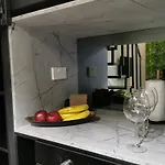 Unique Centre Apartment Nikosia